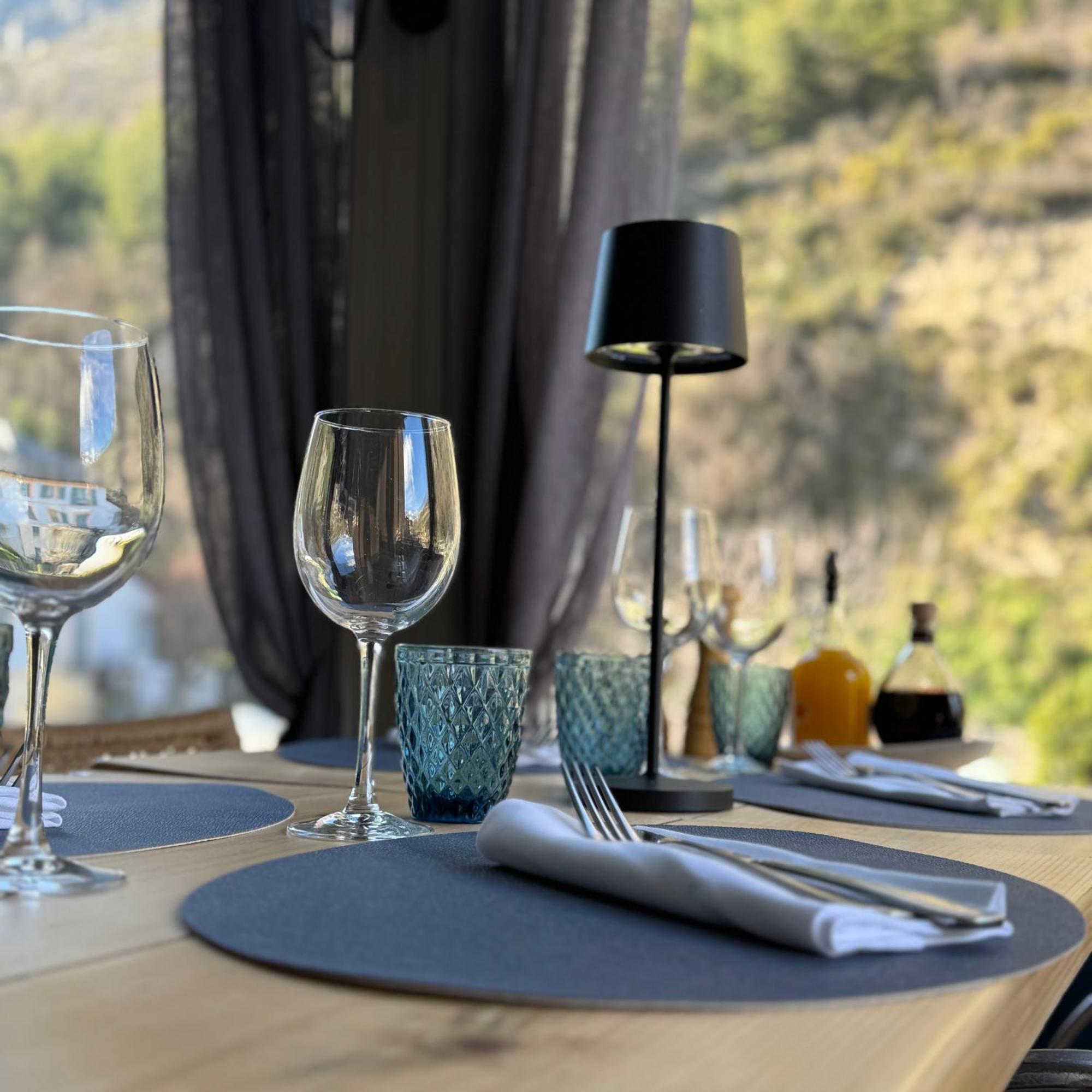 Hotel Fleur Des Alpes La Brigue Екстер'єр фото
