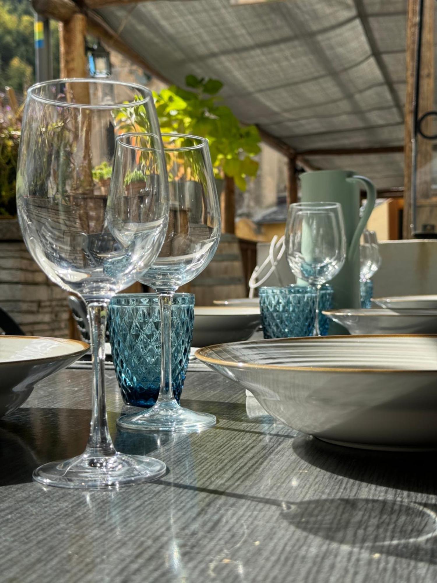 Hotel Fleur Des Alpes La Brigue Екстер'єр фото