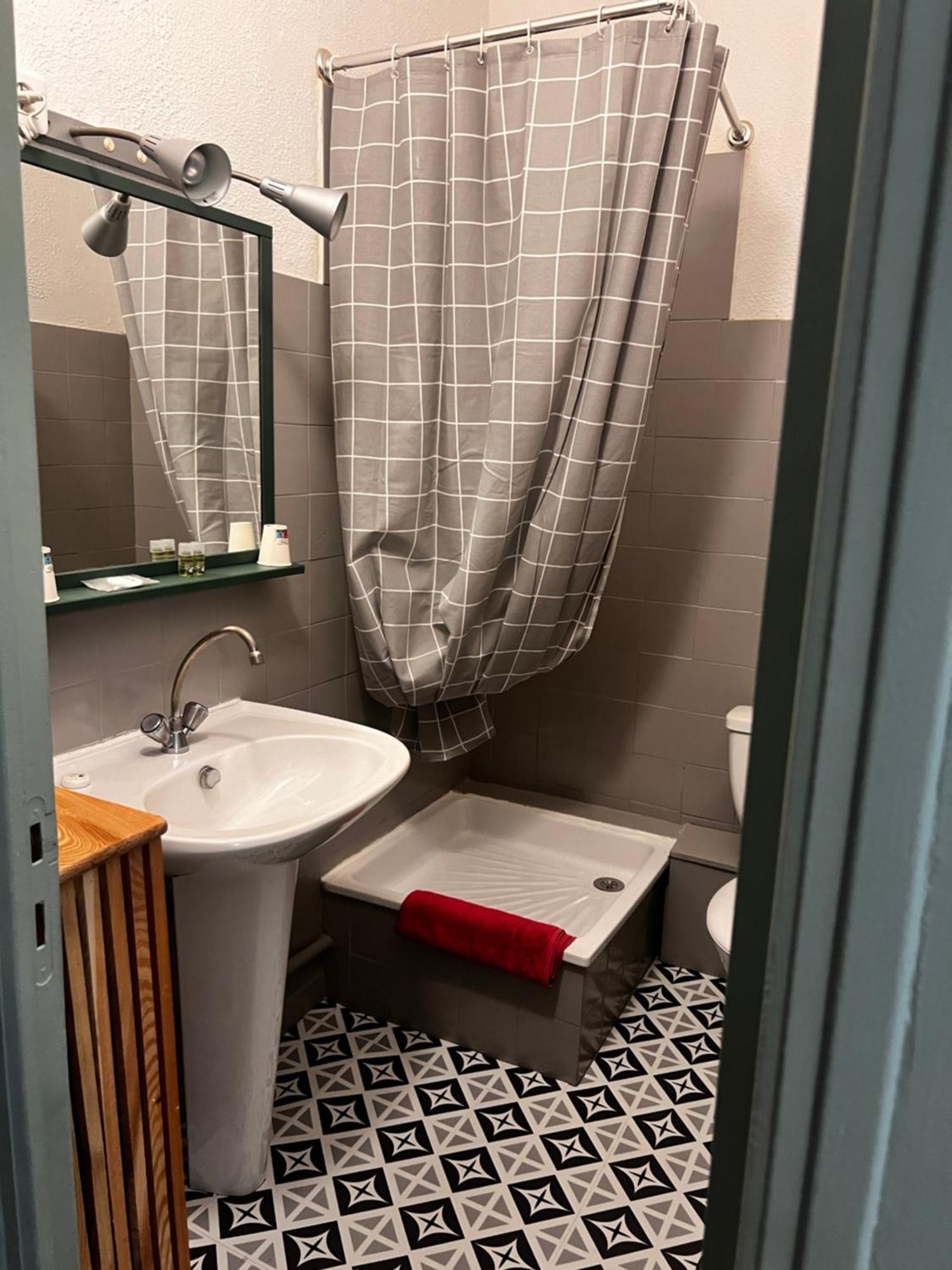 Hotel Fleur Des Alpes La Brigue Екстер'єр фото