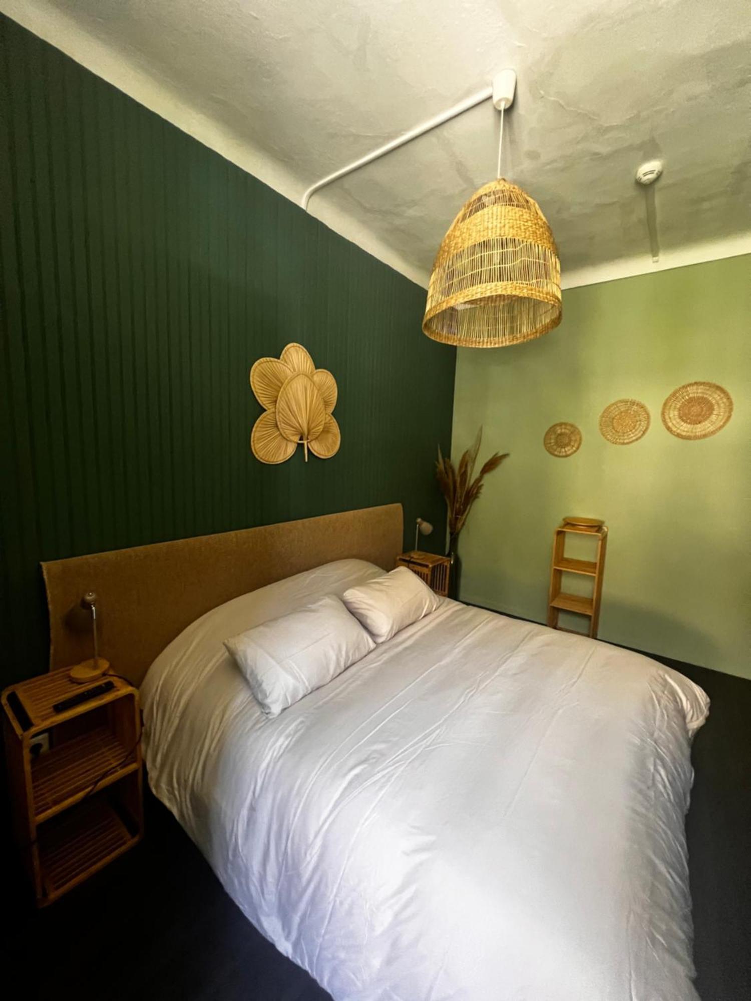 Hotel Fleur Des Alpes La Brigue Екстер'єр фото